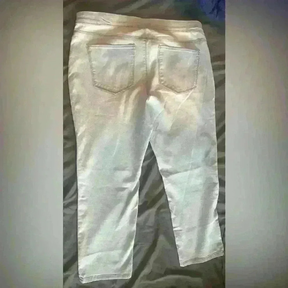 Lei Capri Jeans Stretch Slip On Size 13 - Picture 4 of 8